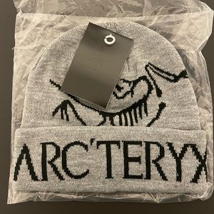 COPY - Arc’teryx bird word toque